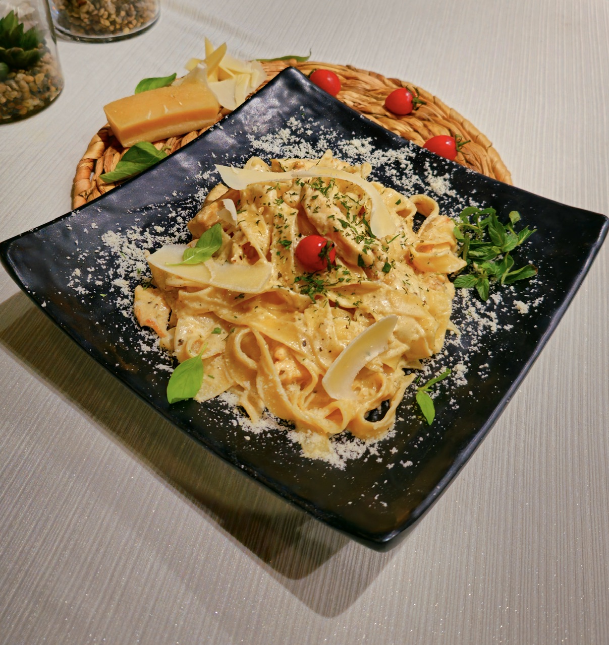 Fodflix - Al-Faisaliya Restaurant & Cafe - Karadah - Category Image - باستا ‏Pasta