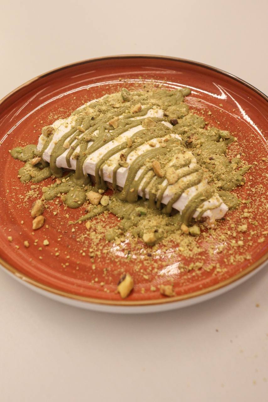 Fodflix - Product Image - جيز كيك بستاشيو