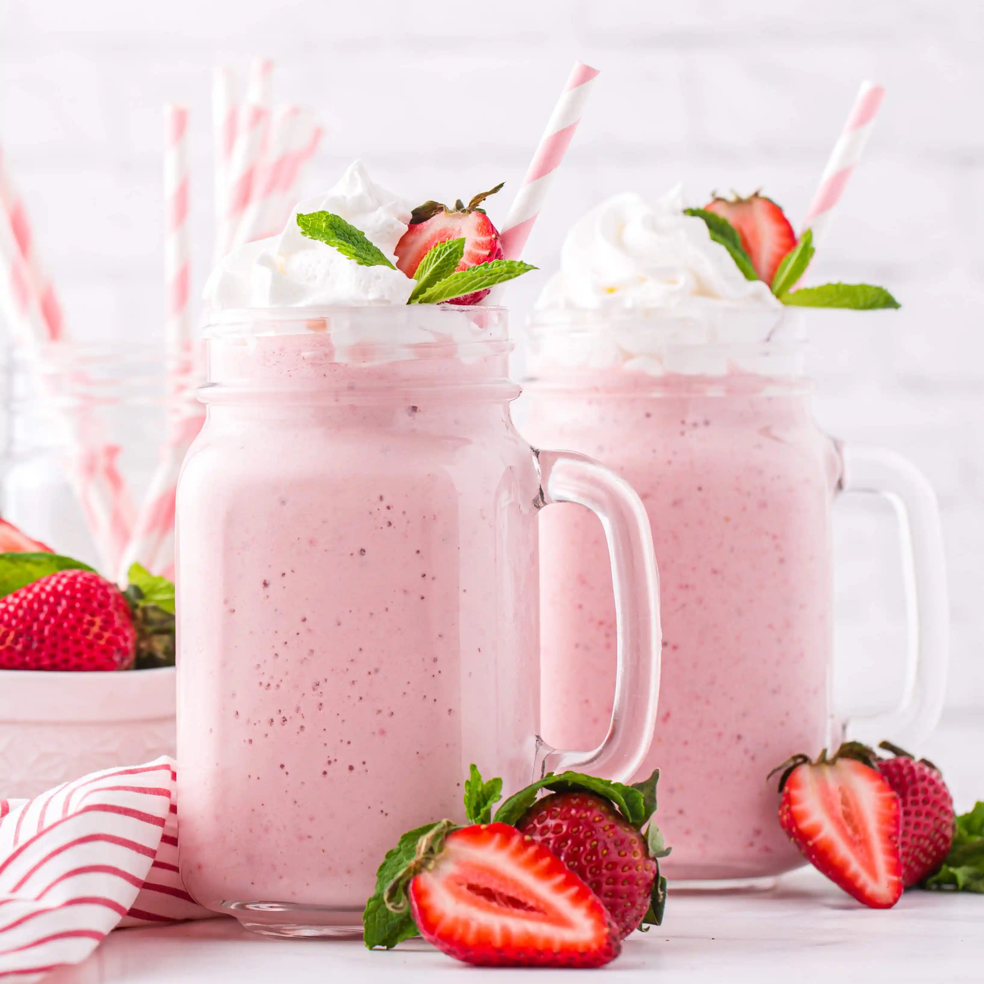 Fodflix - Product Image - ميلك شيك فراولة - Milkshake strawberry