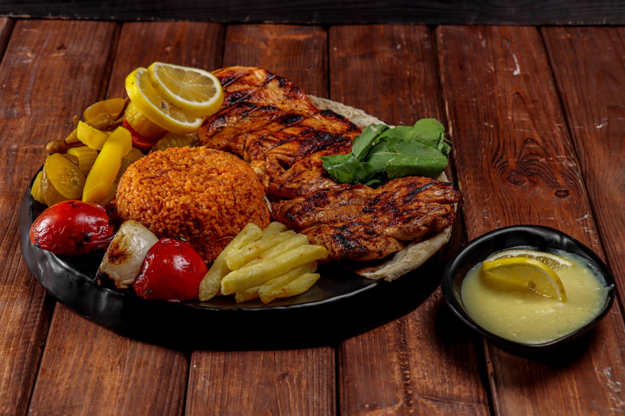 Fodflix - Product Image - نص مسحب ليمون. ‏Half Chicken Msahab with Lemon Sause